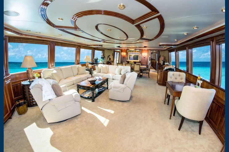 Charter Yacht WILD KINGDOM - Wesport 112 - 4 Cabins - Bahamas - Nassau - Paradise Island - Georgetown - Newport - Rhode Island