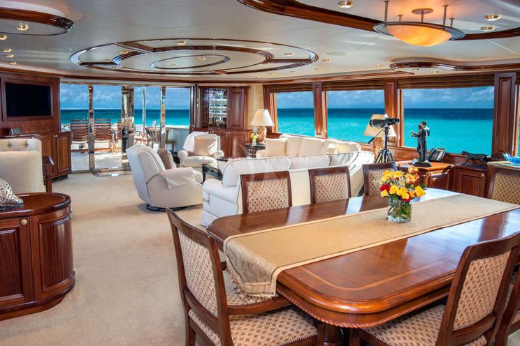 Charter Yacht WILD KINGDOM - Wesport 112 - 4 Cabins - Bahamas - Nassau - Paradise Island - Georgetown - Newport - Rhode Island
