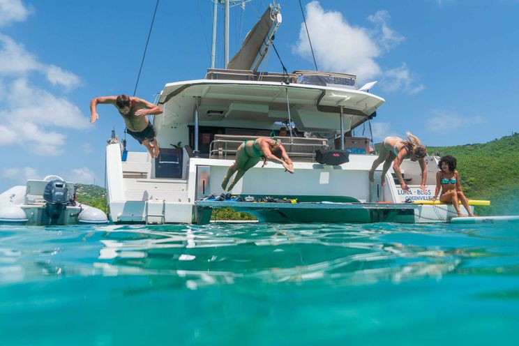 Charter Yacht LUNA BLISS - Fountaine Pajot - 4 Cabins - St Thomas - US Virgin islands - Tortola - BVI