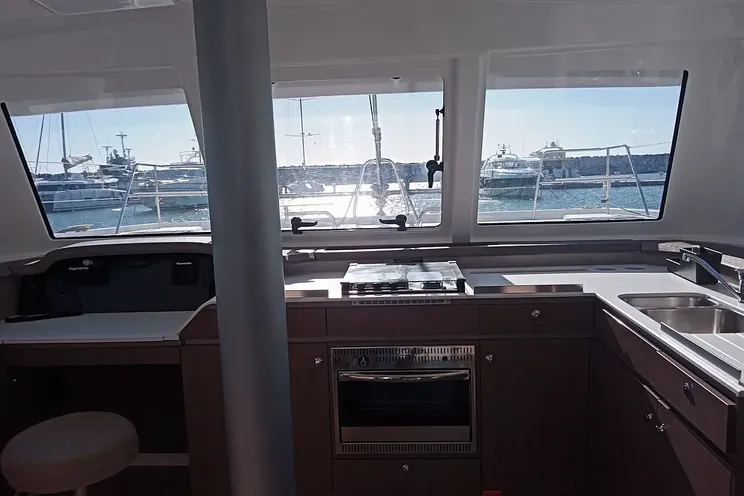 Charter Yacht Bali Catspace - 4 cabins - 2023 - Sicily - Capo d'Orlando