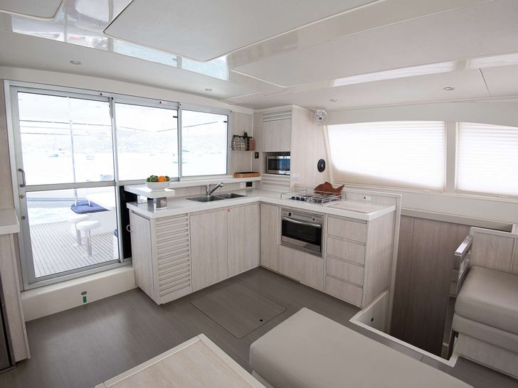VICARIOUS - Galley VICARIOUS - Galley