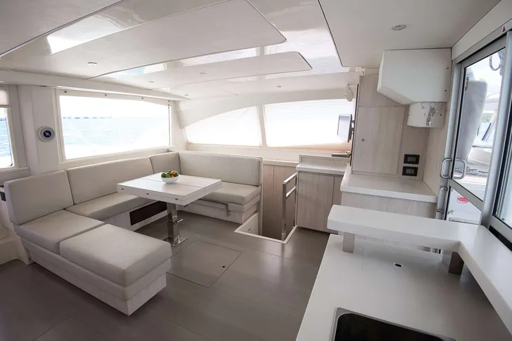 Charter Yacht VICARIOUS - Leopard 48 - 3 Cabins - St Thomas - St John - St Croix