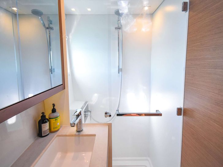 FACLOR II - Guest Bathroom FACLOR II - Guest Bathroom