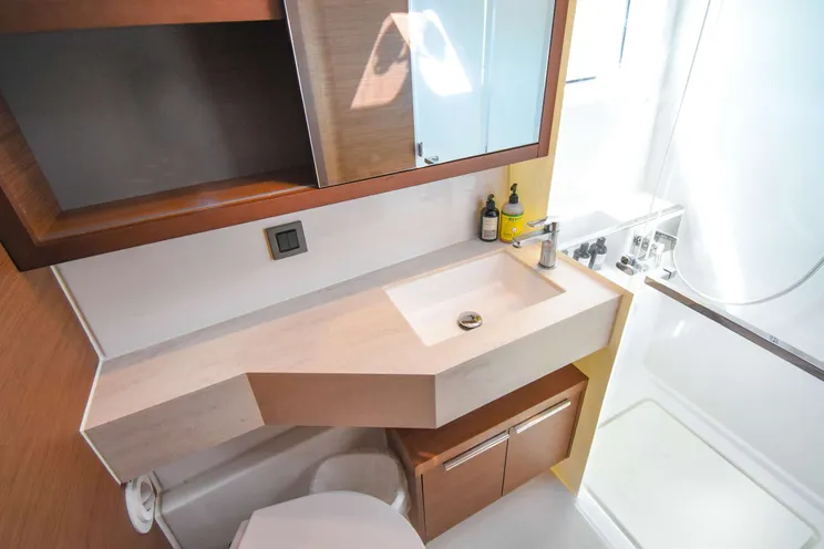 Charter Yacht FALCOR II - Lagoon 46 - 3 cabins - St Thomas - Tortola