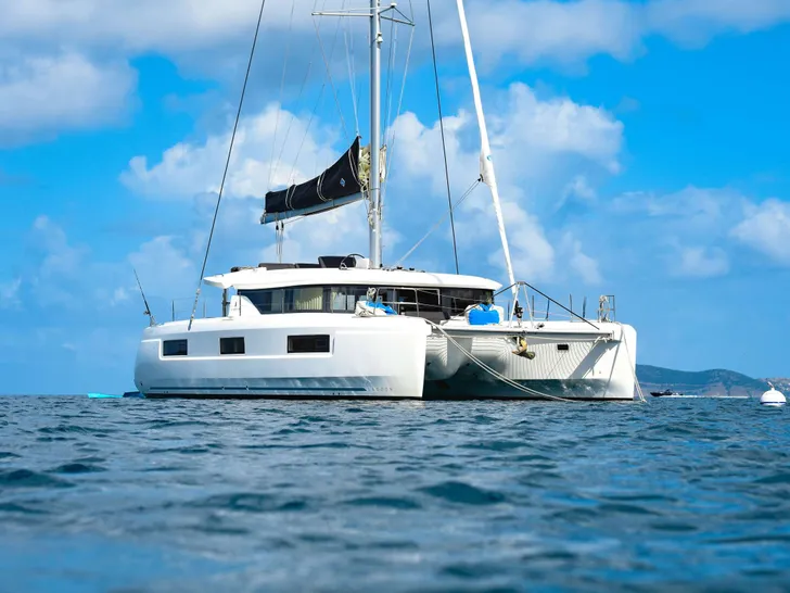 FACLOR II - Starboard Side FACLOR II - Starboard Side