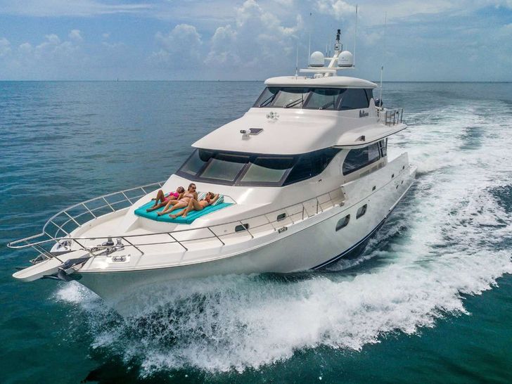 ANDIAMO - Symbol 92,bow view ANDIAMO - Symbol 92,bow view