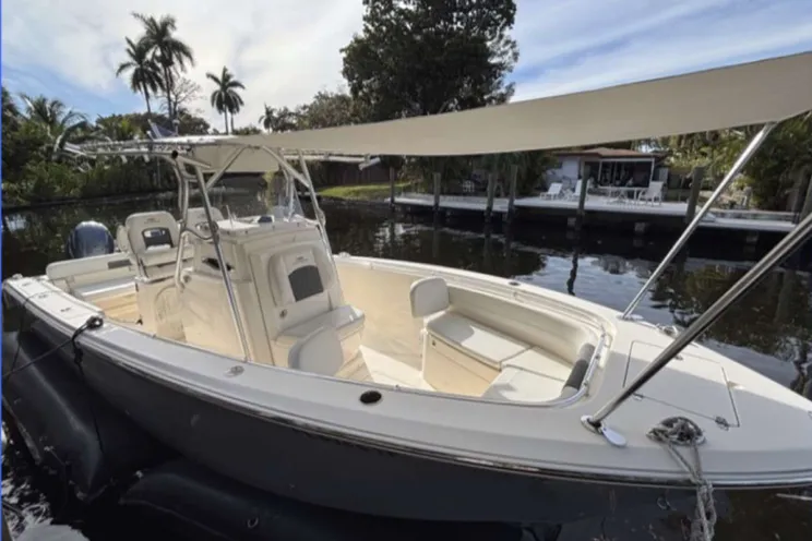 Charter Yacht ANDIAMO - Symbol 92 - 3 Cabins - Nassau - Exumas - Bahamas