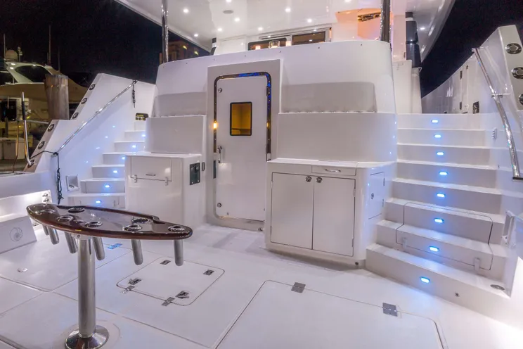 Charter Yacht ANDIAMO - Symbol 92 - 3 Cabins - Nassau - Exumas - Bahamas