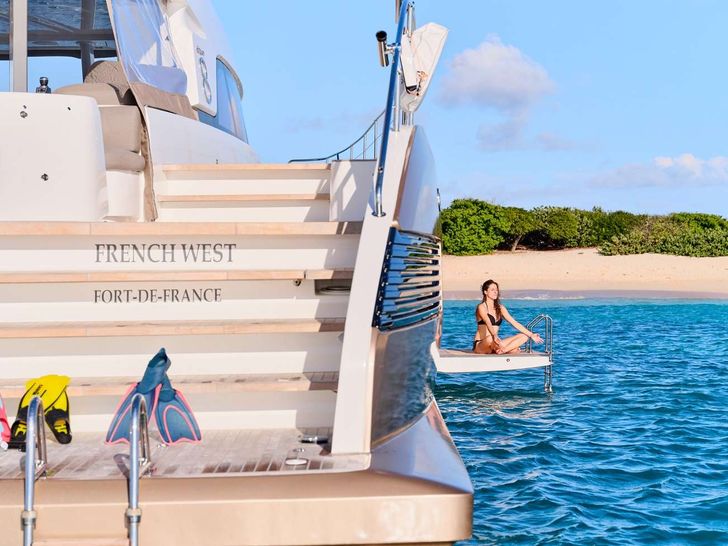 FRENCH WEST Lagoon 78 - Leisure Platform FRENCH WEST Lagoon 78 - Leisure Platform