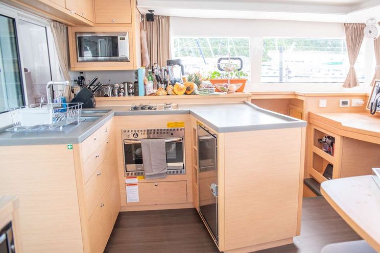 Charter Yacht FLOATATION THERAPY - Lagoon 45 - 3 Cabins - St Thomas - St John - St Croix