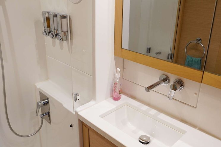 Charter Yacht FLOATATION THERAPY - Lagoon 45 - 3 Cabins - St Thomas - St John - St Croix