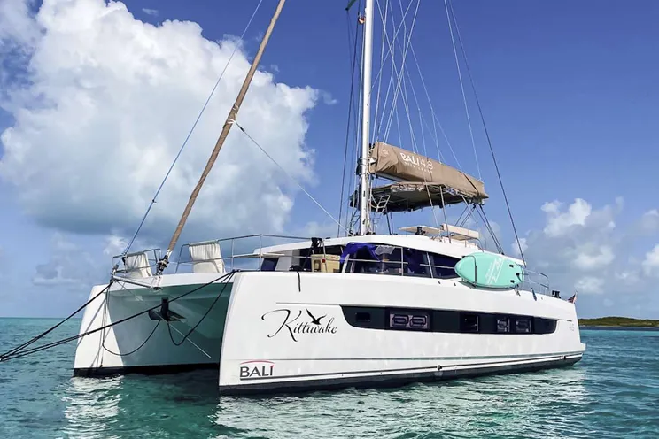 Charter Yacht KITTIWAKE - Bali 4.8 - 3 Cabins - Grenadines - Bahamas - Caribbean Leewards - Caribbean Windwards