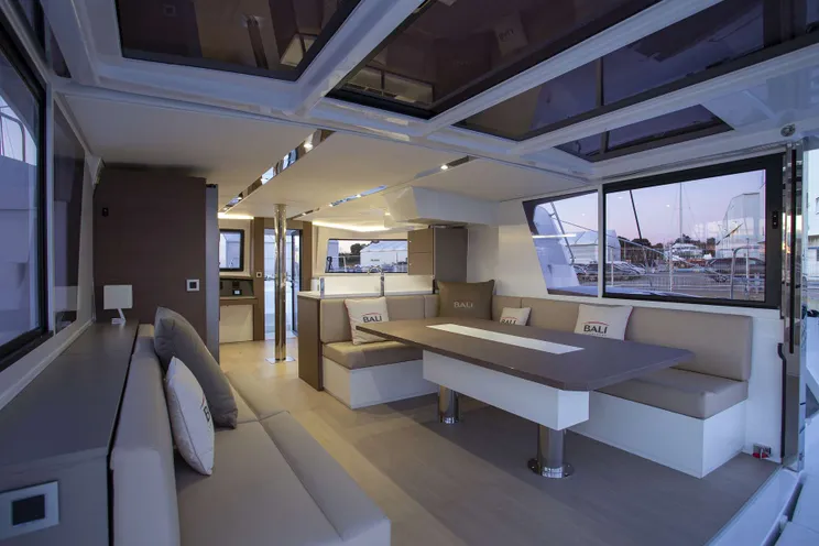 Charter Yacht KITTIWAKE - Bali 4.8 - 3 Cabins - Grenadines - Bahamas - Caribbean Leewards - Caribbean Windwards