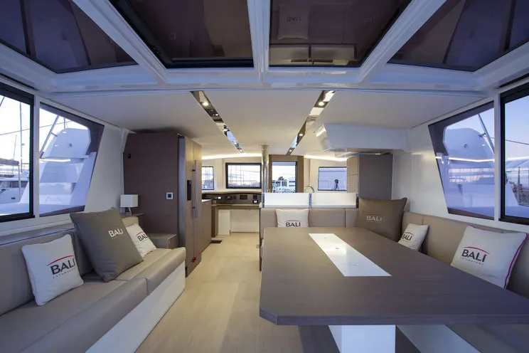 Charter Yacht KITTIWAKE - Bali 4.8 - 3 Cabins - Grenadines - Bahamas - Caribbean Leewards - Caribbean Windwards