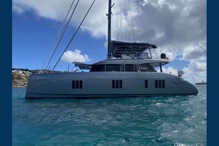 Charter Yacht CALMA - Sunreef 60 - 5 Cabins - Bahamas - Nassau - Exuma