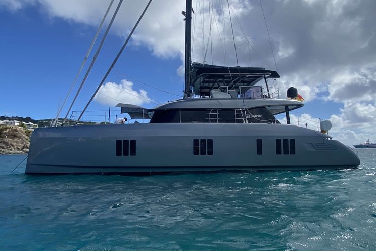 Charter Yacht CALMA - Sunreef 60 - 5 Cabins - Bahamas - Nassau - Exuma