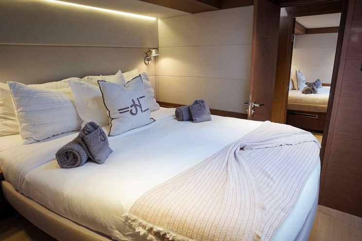 Charter Yacht JUSTIFIED HORIZONS - Lagoon 65 - 5 Cabins - Tortola - Virgin Gorda - Anegada - British Virgin Islands - Caribbean