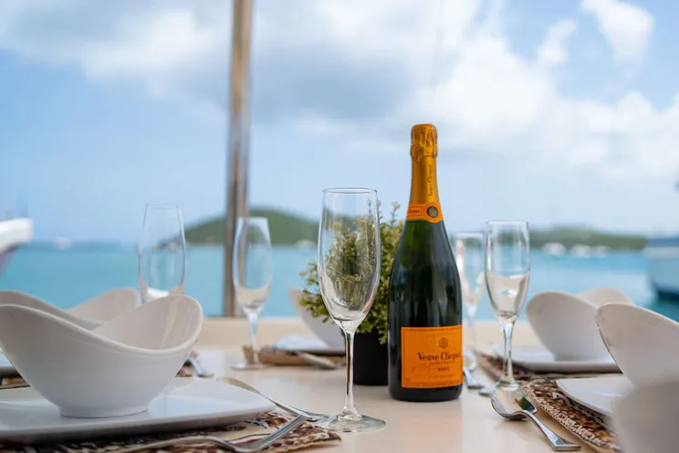 Charter Yacht OUTBACK - Leopard 43 - 3 Cabins - US Virgin Islands - St Thomas - St John - St Croix