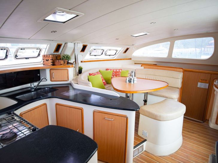 OUTBACK - Galley OUTBACK - Galley