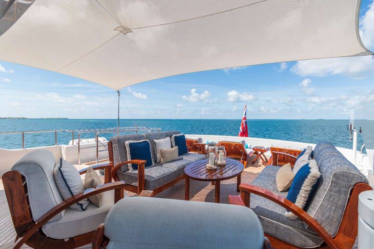 Charter Yacht CHILDS PLAY - Burger 113 - 5 Cabins - Nassau - Staniel Cay - Exumas