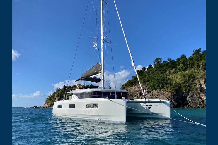 Charter Yacht RENDEZ-VOUS - Lagoon 46 - 3 Cabins - St Thomas - Virgin Islands