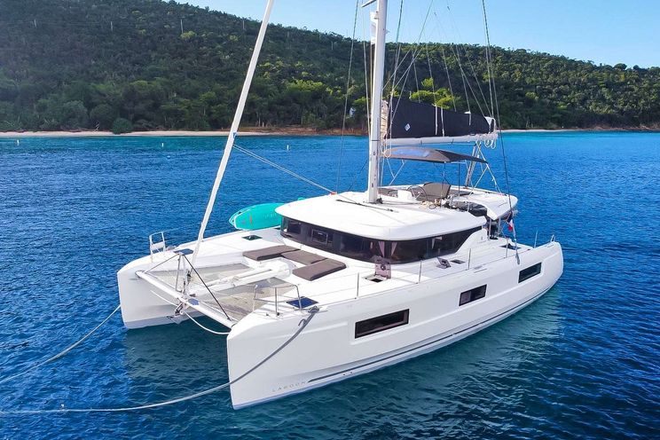 Charter Yacht RENDEZ-VOUS - Lagoon 46 - 3 Cabins - St Thomas - Virgin Islands