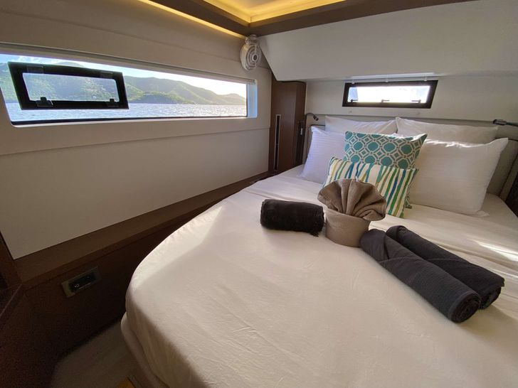 RENDEZ-VOUS Lagoon 46 Cabin