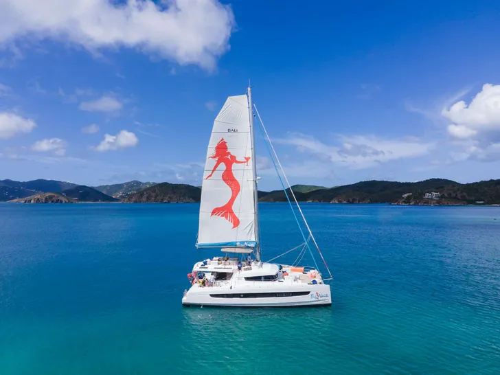 BIG NAUTI - External BIG NAUTI - External