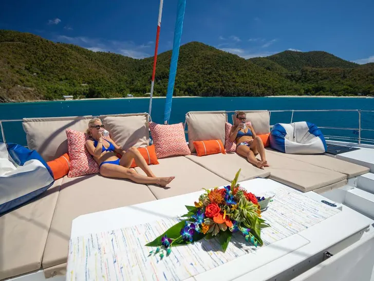 BIG NAUTI - Foredeck BIG NAUTI - Foredeck