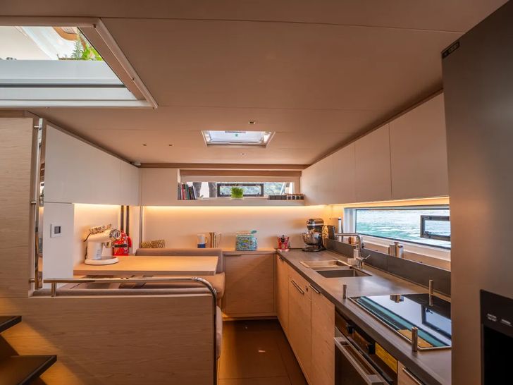 GLORIA - Galley GLORIA - Galley