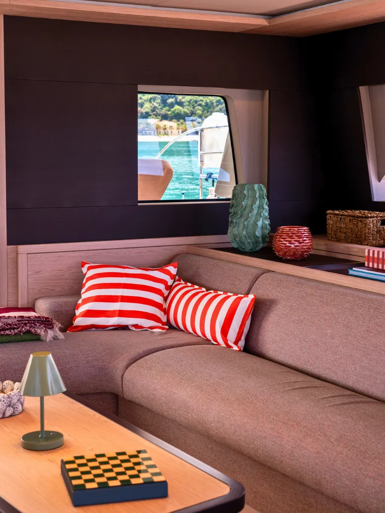 GLORIA - Main saloon