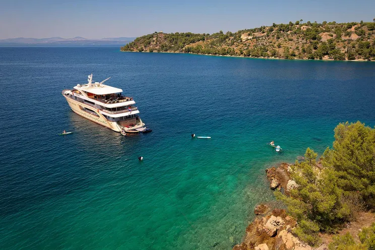 Charter Yacht QUEEN ELEGANZA - Custom Motor Yacht 49m - 17 Cabins - Split - Dubrovnik - Hvar - Croatia