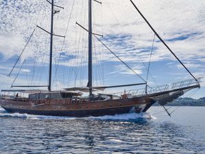 STELLA MARIS - 38m Gulet Motor Sailor - 8 Cabins - Split - Kastela - Trogir - Dubrovnik STELLA MARIS - 38m Gulet Motor Sailor - 8 Cabins - Split - Kastela - Trogir - Dubrovnik