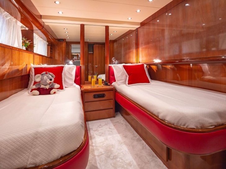 EFMARIA - Twin cabin EFMARIA - Twin cabin