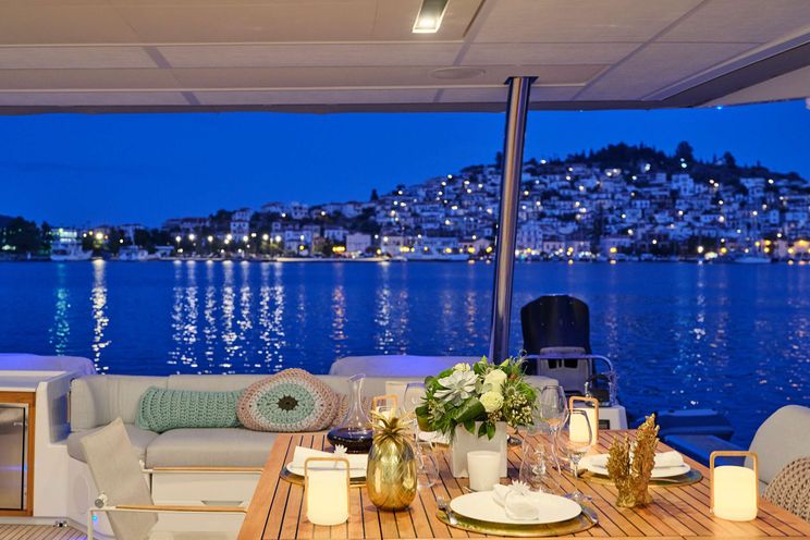 Charter Yacht KIMATA - Fountaine Pajot Alegria 67 - 4 Cabins - Athens - Mykonos - Paros - Santorini