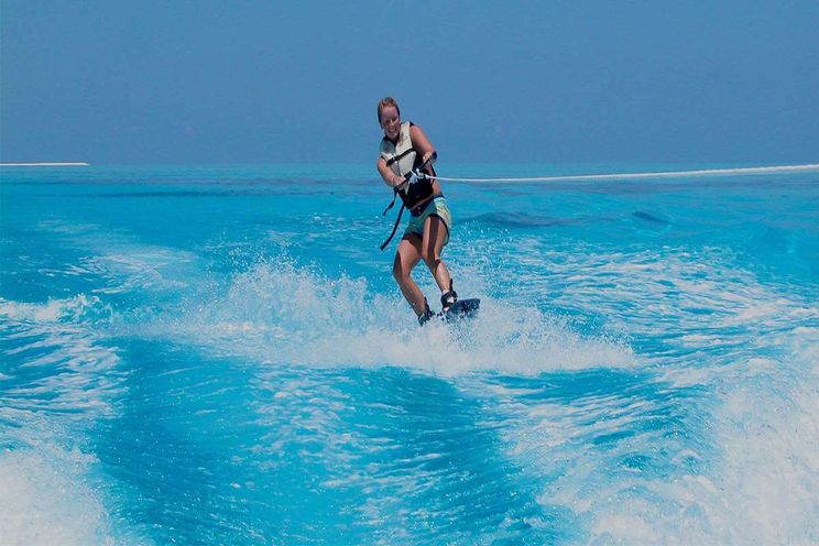 Charter Yacht LIBRA 50 - Fountaine Pajot Saba 50 - 4 Cabins - St Thomas - St John - St Croix - USVI - Caribbean