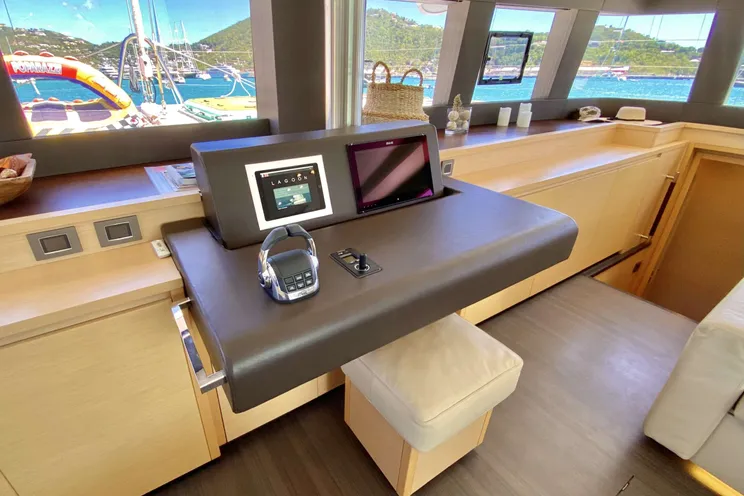 Charter Yacht HEAVENLY - Lagoon 620 - Tortola - St Thomas - Virgin Islands