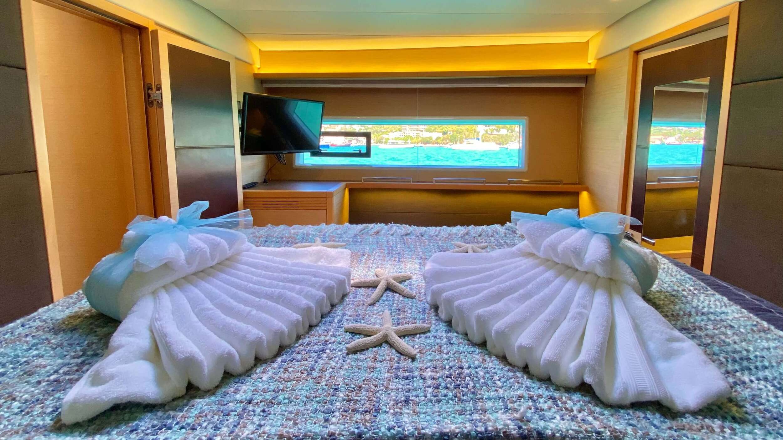 Charter Yacht HEAVENLY - Lagoon 620 - Tortola - St Thomas - Virgin Islands