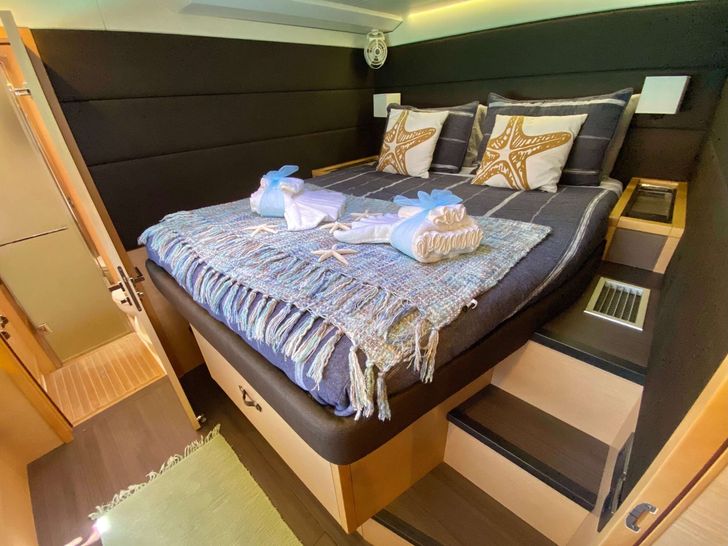 HEAVENLY Lagoon 620 - Guest Cabin HEAVENLY Lagoon 620 - Guest Cabin