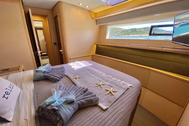 Charter Yacht HEAVENLY - Lagoon 620 - Tortola - St Thomas - Virgin Islands