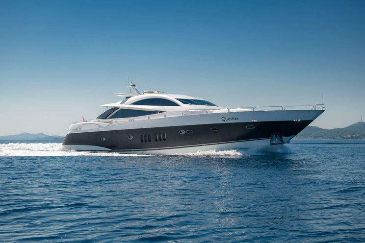 Charter Yacht QUANTUM - Sunseeker Predator 108 - 4 Cabins - Split - Hvar - Dubrovnik