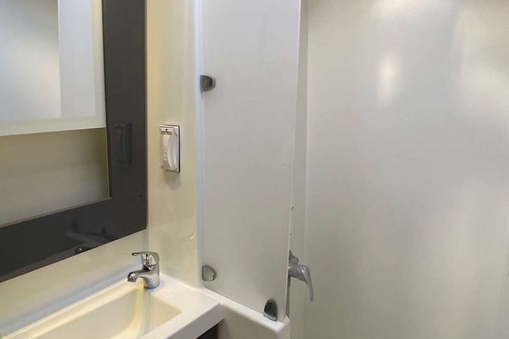 Charter Yacht IREMIA - Fontaine-Pajot 44 - 2 Cabins - Virgin Islands - St Thomas - Tortola - Virgin Gorda - St John