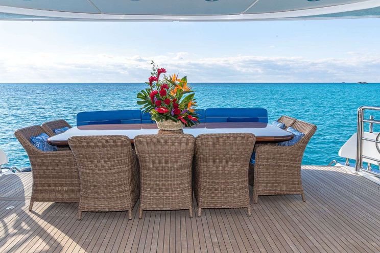 Charter Yacht KEFI - Sunseeker 105 - 4 Cabins - New England - Nassau - Staniel Cay - Exumas