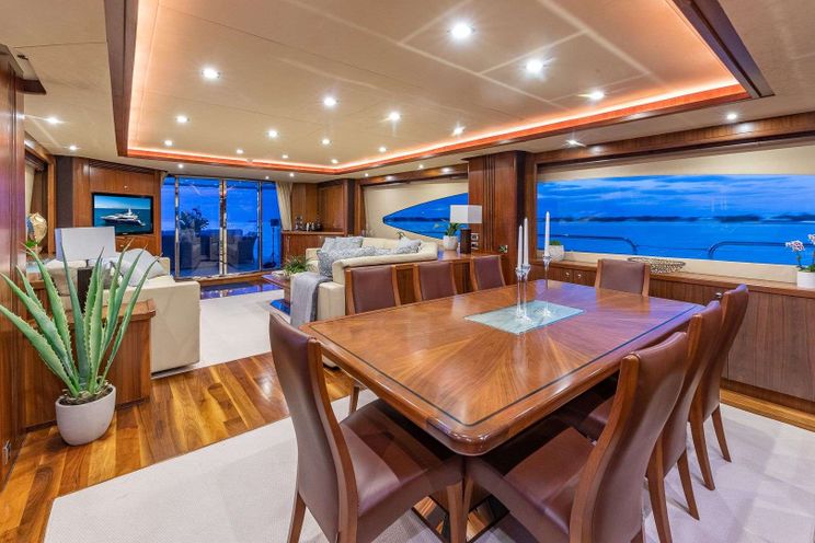 Charter Yacht KEFI - Sunseeker 105 - 4 Cabins - New England - Nassau - Staniel Cay - Exumas