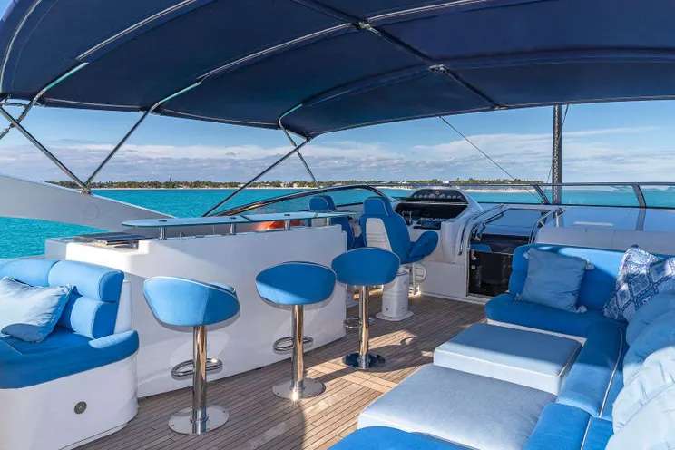 Charter Yacht KEFI - Sunseeker 105 - 4 Cabins - New England - Nassau - Staniel Cay - Exumas