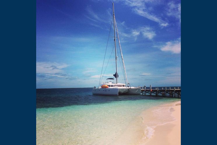 Charter Yacht SAND STAR - Lagoon 50 - 3 Cabins - Belize - Placencia - San Pedro