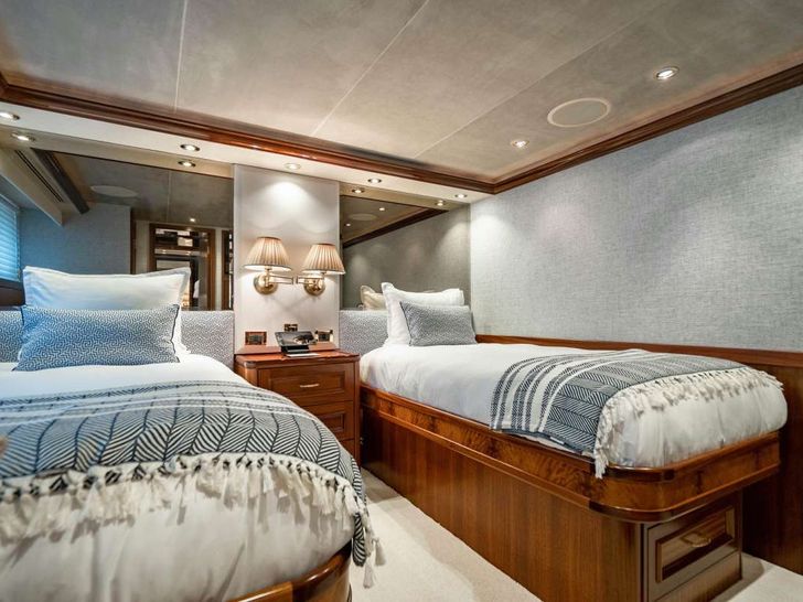 NOW OR NEVER - Westport 112 Guest Twin Stateroom