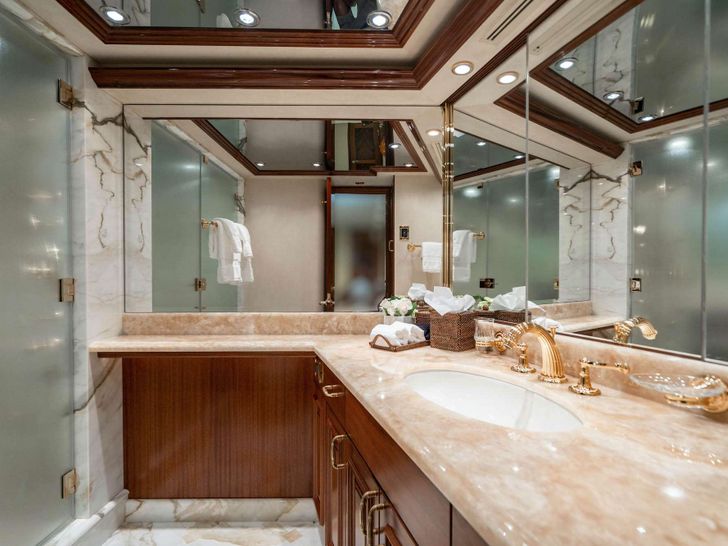NOW OR NEVER - Westport 112 Master Bathroom NOW OR NEVER - Westport 112 Master Bathroom