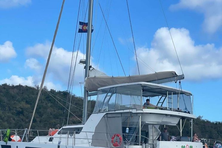 Charter Yacht GET ALONG - Royal Cape 57 - 5 Cabins - Tortola - Virgin Gorda - Anegada