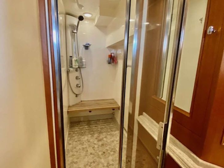 ELLEON - Ensuite ELLEON - Ensuite